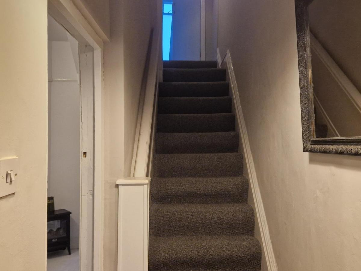 Three Bedroomed House In Morecambe Exterior photo